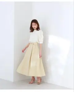 新品未使用　NATURAL BEAUTY BASIC フレアスカート イエロー