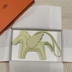 HERMES エルメス ペガサス 単色 ソージョーヌミルトン - メルカリ