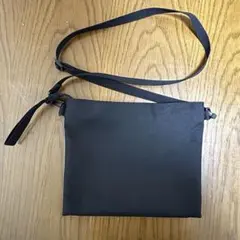 ナイロンサコッシュ