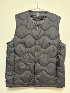 ユニクロ　ウルトラライトダウン　ベスト