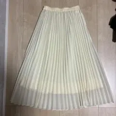 GU プリーツスカート　ベージュ　S