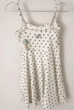 新品タグつき　キャミワンピ　ジェラートピケ　ドット　刺繍　グレー