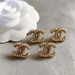 CHANEL ヴィンテージボタン　4個セット