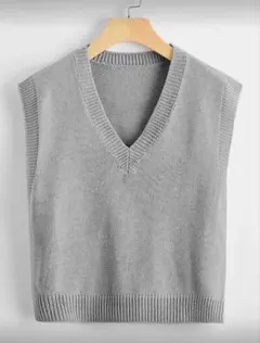 ライトグレー Vネック ニットベスト