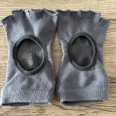 【ぽんぽこ様専用】滑り止め付きヨガ・ピラティス用ソックス（グレー）