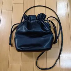 Lugnoncure ルノンキュール 黒 ショルダーバッグ ドローストリング