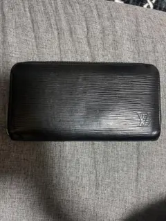 Louis Vuitton エピレザー ブラック長財布　新型