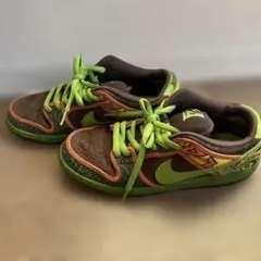 ナイキ スニーカー ブラウン/グリーン/オレンジ