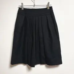 ✨ 日本製・クローラ【36】✨ フレアスカート プリーツ 無地 毛 黒のサムネイル