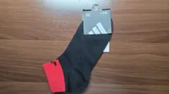 adidas キッズ ソックス 23-25cm ブラック レッドのサムネイル
