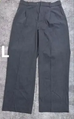 ユニクロタックワイドパンツ　グレー