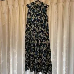 ユニクロ花柄ノースリーブワンピース
