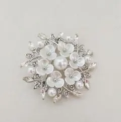 シルバー ブローチ・サークル フラワー 花 パール