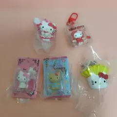 ハローキティ　ガチャ　シークレットキーホルダー