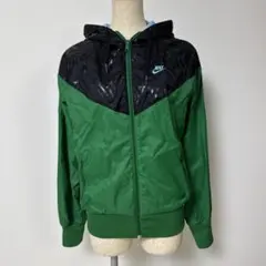 ナイキ　NIKE ナイロンパーカー　スポーツウェア　正規品のサムネイル