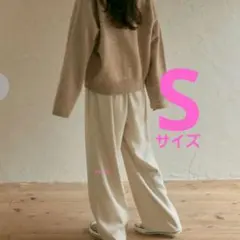 カーブパンツ ワイドパンツ