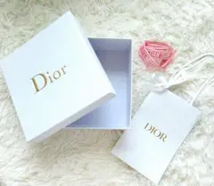 Dior クリスチャン・ディオール ギフトボックス＆紙袋＆リボン 4点セット