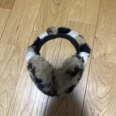 ヒョウ柄ファー耳あて