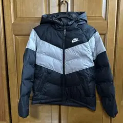 Nike ダウンコート ブラック/グレー キッズ　M