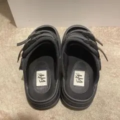 【美品】EYTYSブラック 厚底サンダルのサムネイル