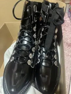 最終価格！新品 TOGA ブラックレースアップブーツのサムネイル