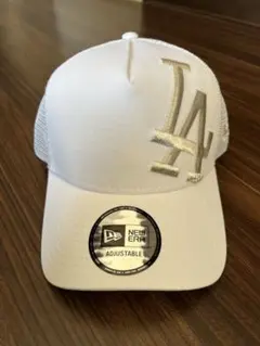 Item thumbnail for item 280b8293-5d9c-4676-88e8-68174425fe7f