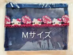 ✨新品未開封✨　近沢レース ハローキティ ポーチM ネイビー 完売商品のサムネイル