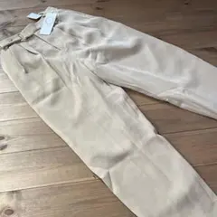 ベルトデザインソフトテーパードパンツのサムネイル