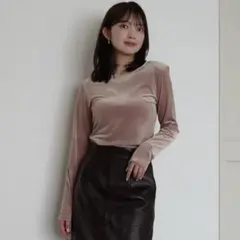 アニュアンス　ベロアトップスのサムネイル