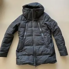 デサント 水沢ダウン　ハーフコートタイプ