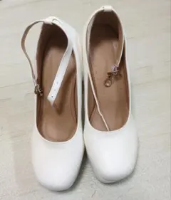 モンレーヴ　23センチ　12センチヒール　ウエディングシューズ　ホワイト ウェディング シューズ 12センチヒール モンレーヴ 23センチ 12