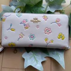 。⁠◕⁠‿⁠◕⁠。コーチ長財布☆ラウンドジップ☆ウォーターカラー☆フローラル…★