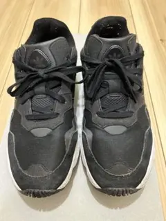 adidas スニーカー ブラック メンズ