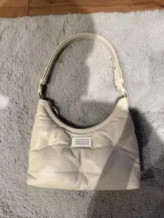 maison margielaバッグ　グラムスラムホーボースモール　白