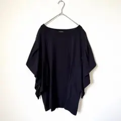 tumugu ツムグ　フレア袖Tシャツ　フリル袖　プルオーバー　ブラックのサムネイル