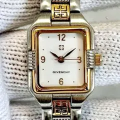 【新品電池】 GIVENCHY ゴールド コンビ スクエア タンク 腕時計のサムネイル