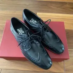 未使用品☆フェラガモ☆革靴☆ウイングチップ☆サイズ10☆ブラック☆162 2026年最新】フェラガモ ウイングチップの人気アイテム - メルカリ