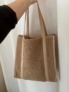 Item thumbnail for item fc164103-9d65-4bd7-a2fd-3bb34a356080