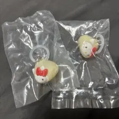 《キティ2個セット》サンリオキャラクターズ～なりきりまん～ めじるしアクセサリー