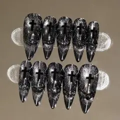 No.15 サイズオーダーネイルチップ　y2k 十字架　マグネット　黒　ブラック