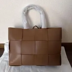 本革　レザートートバック　新品