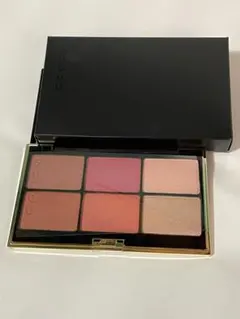 スック シグニチャー カラー アイズ 04 純撫子 SUMINADESHIKO