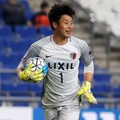 匿名配送】【入手困難】鹿島アントラーズ ユニホーム M 赤 紺 AYASE