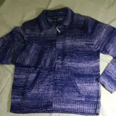 GUESSカーディガン