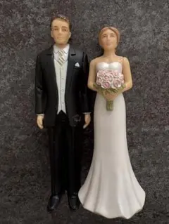 ウェディングケーキトッパー 新郎新婦