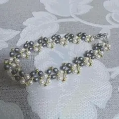 【ハンドメイド作品】パールホワイトとグレーの パール ブレスレット