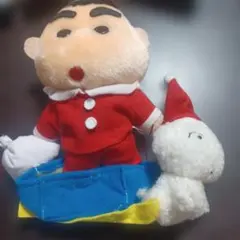 クレヨンしんちゃん　レトロ　サンタ　シロ　ぬいぐるみ