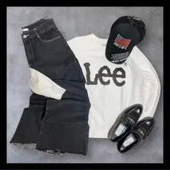 Lee スウェット トレーナー フレア デニム コーデ c-boy styleのサムネイル
