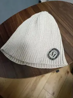 THE MET PINS KNIT CA4LA