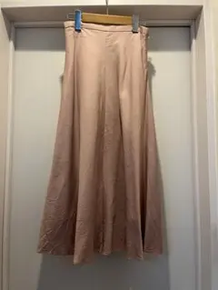 イエナ　薄いピンク　サテン　フレアスカート　36サイズ